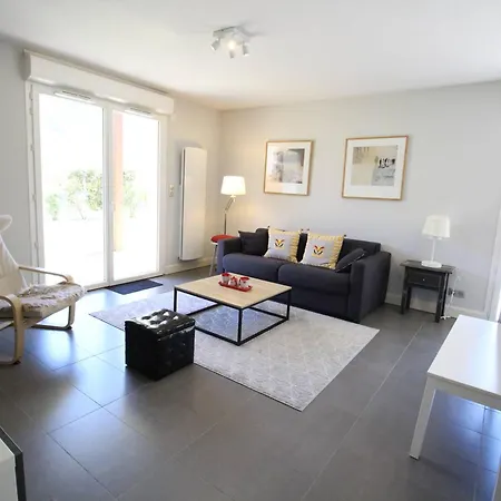 Appartement Moderne 51M² A Luchon - 4 Pers, Terrasse, Parking - Fr-1-313-241 *