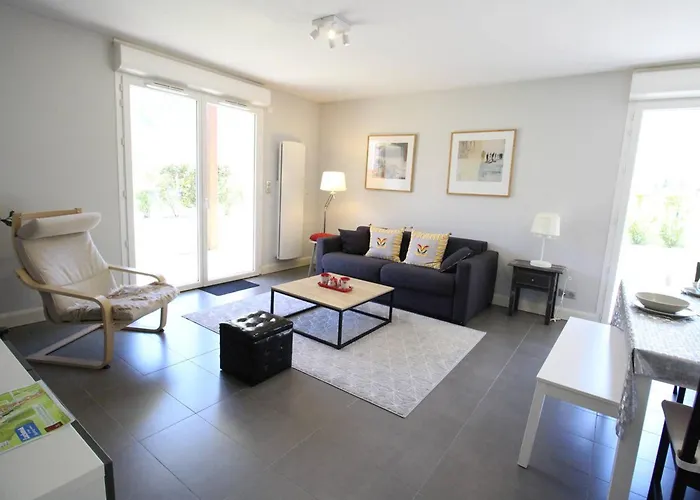 Moderne 51m² à Luchon - 4 Pers, Terrasse, Parking - Fr-1-313-241 *