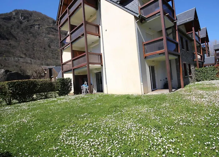 Moderne 51m² à Luchon - 4 Pers, Terrasse, Parking - Fr-1-313-241 Appartamento *